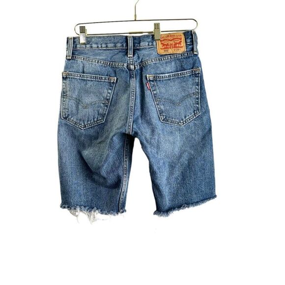 Levi's 502 Straight Jean Bermuda Short Men's‎ 29 Blue Denim Distressed - Picture 2 of 5